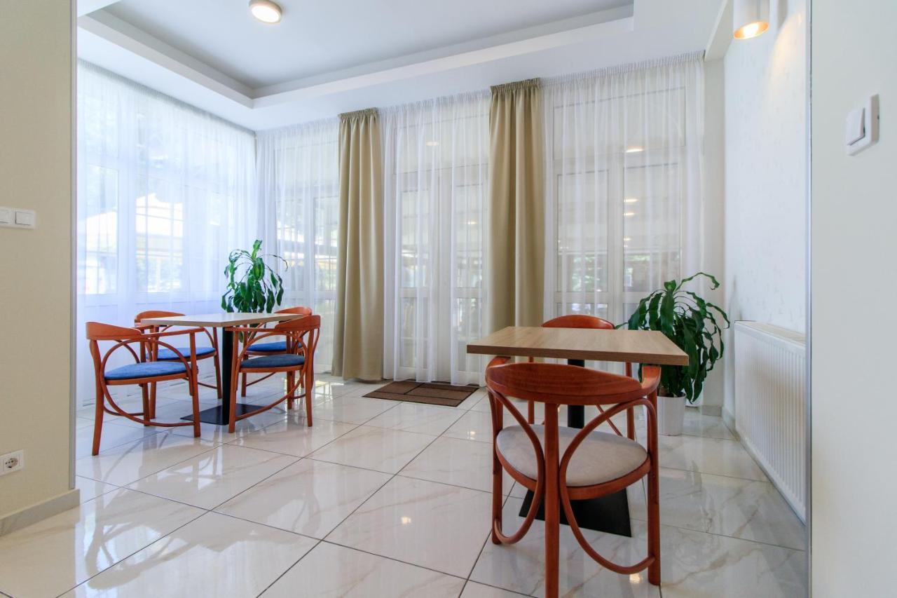 Villa Marina Inn Siófok Zewnętrze zdjęcie
