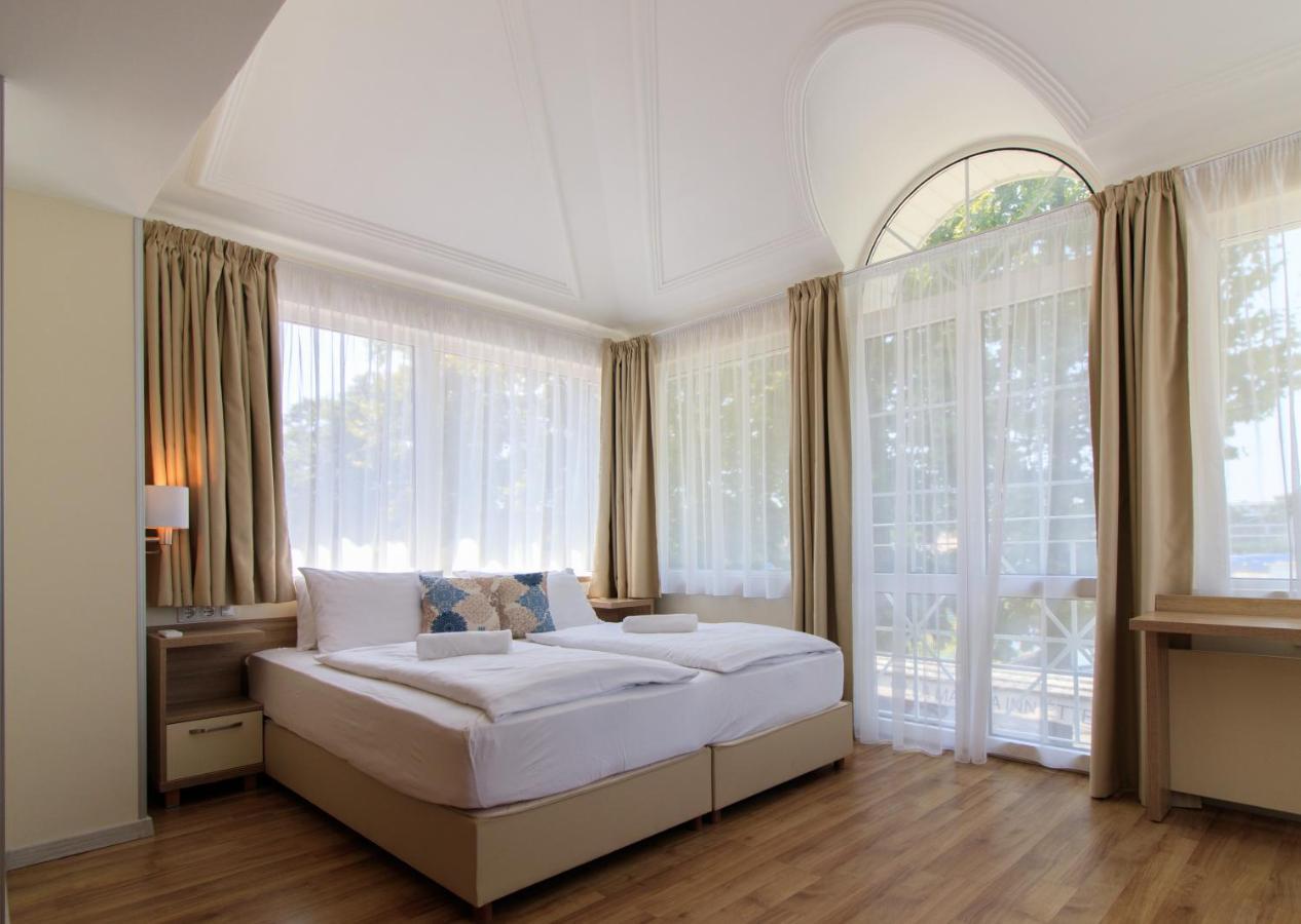 Villa Marina Inn Siófok Zewnętrze zdjęcie