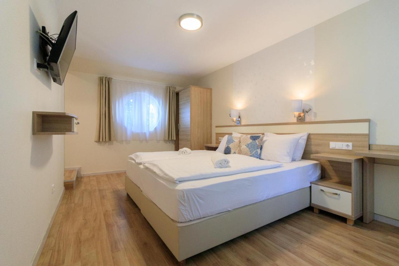 Villa Marina Inn Siófok Zewnętrze zdjęcie