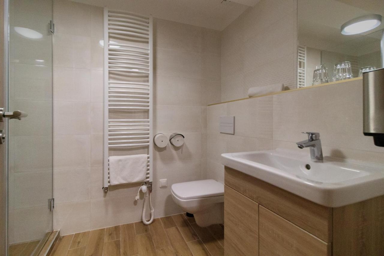 Villa Marina Inn Siófok Zewnętrze zdjęcie
